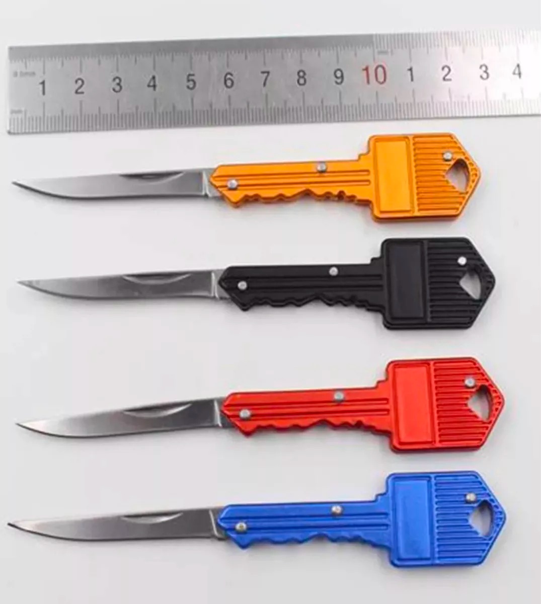 Llavero Plumas Cortas Llave Navaja Mini Cuchillo Retráctil