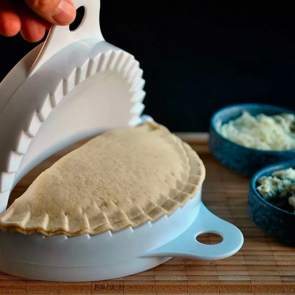 Molde Empanada Moldes Para Hacer Empanadas Color Blanco