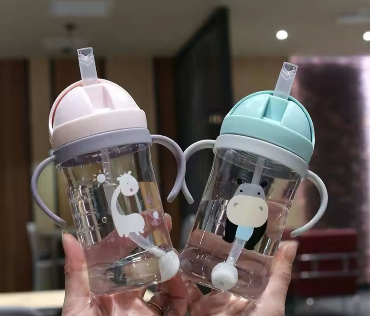 Vaso Antiderrame Con Bombilla Y Asas Para Bebe 350ml 6m