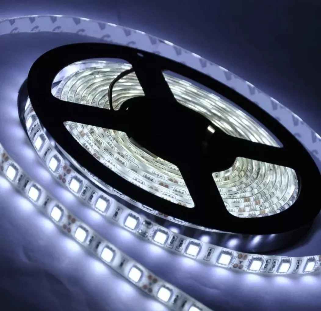 Cinta Luz Led Blanco Frio 5mt Adhesivas 12v