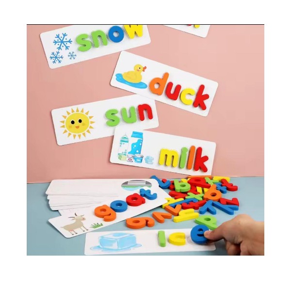 Juego de palabra infantil aprendizaje  de deletreo inglés